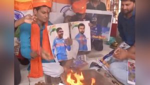  Cricket fever: Fans perform havan for Team India ahead of India Vs Pak