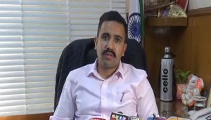 Contractors who do not complete work on time will not get new work: Vikramaditya Singh