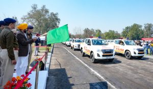 Punjab CM Mann Flags off 410 hi-tech new vehicles for SHOs, Told-Upgrading Punjab Police on modren lines to provide efficient, responsive and effective Policing