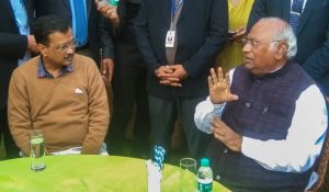 Seat Sharing between AAP-Congress for LS Election almost final; 3 for Congress and 4 for AAP in Delhi
