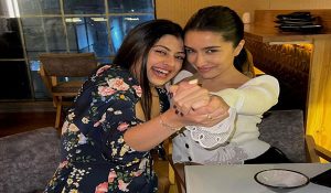 Shraddha Kapoor wishes “all the best” to her cousin Zanai Bhosle for her debut in cinema world