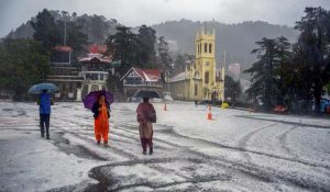 Himachal Pradesh: IMD predicts thunderstorms, rain in 10 districts during next 48 hours