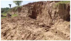 Two killed, six injured as mud caves in at Haryana village