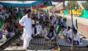 Farmers agitation continues on the railway track at Shambhu railway station, 44 trains cancelled, 64 changed routes