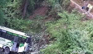 Shimla: Bus returning from PM Modi’s rally met with an accident:  Fell into a 100 feet deep ditch; Driver died