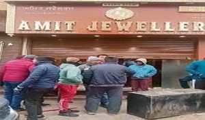 Jalandhar: Police arrests 5 person for stealing jewellery