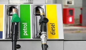 Show ink mark on finger get discount on petrol/diesel on June 1,  Offer by petrol pump owners