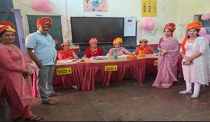 Women polling workers wears turban in Rewari