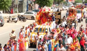 J-K: Massive Shobha Yatra held in Udhampur district ahead of Lord Parshuram Jayanti