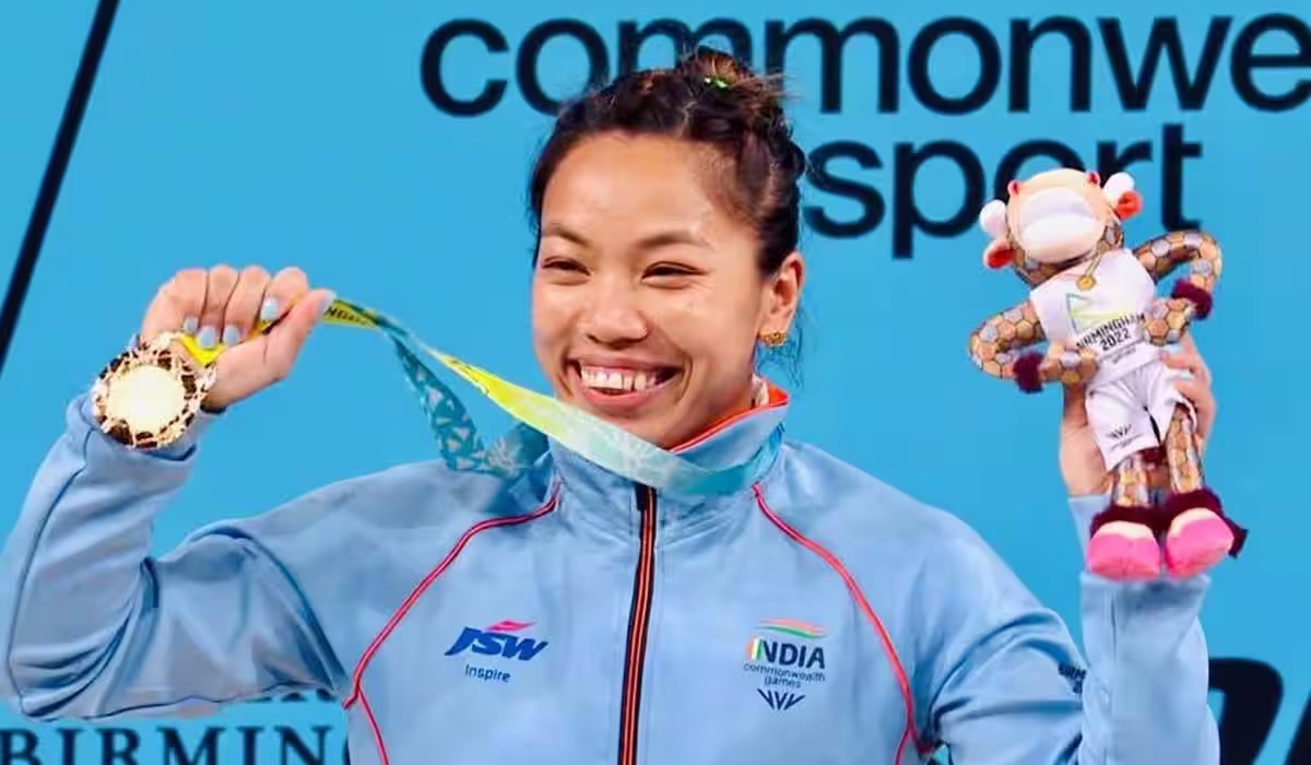 Mirabai Chanu claims silver medal in 48kg division at World Weightlifting Championships 2025