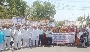 Bhiwani Sangarsh Committe  locks municipal office against corruption