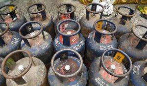 LPG crisis deepens in Rajasthan: Hotels and restaurants affected; shortages of electric induction and coal