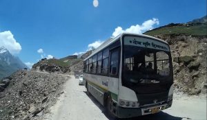 Himachal: after 9 months of gap HRTC runs on Delhi-Leh route