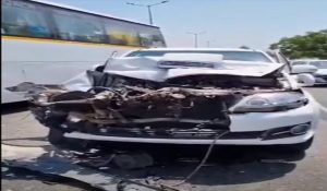 Collision between Truck and Fortuner, couple injures