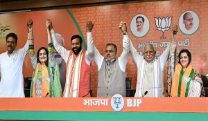 Big Jolt to Congress in Haryana, MLA Kiran Chaudhary along with daughter joins BJP
