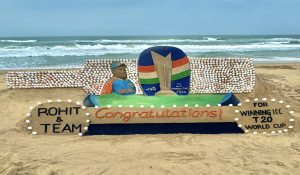 Sand artist Sudarsan Pattnaik congratulates Team India after winning T20 world cup