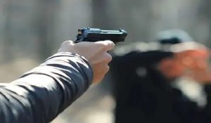 Bullet open fired on Diwali night in Fatehabad, three people including girl injured