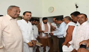 Sarpanchs of Charkhi Dadri meet CM: Demands to give sub-division status to Baund Kalan
