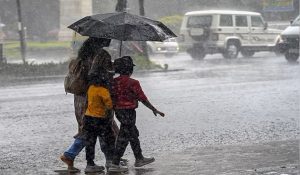 Pocket rain forecast in Punjab,  temperature rises by 4 degree