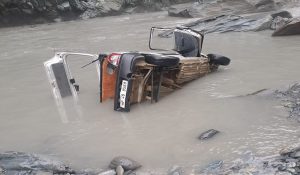 Fatal tragedy in Bharmour as Alto car fell into Ravi river: Rescue efforts intensify