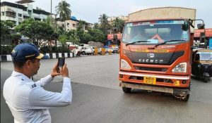 Traffic Police in Charkhi Dadri: Crackdown on overload vehicles