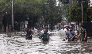 ‘Red alert’ for heavy rainfall sounded in Assam; hefty downpour leaves Guwahati flooded