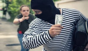 Thief snatches Rs 11,000 from  person’s pocket in Sirsa
