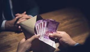 Woman absconds with Rs 2 crore in Jind