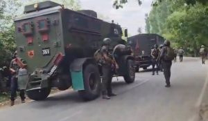 Encounter between security forces and terrorists continues in Kulgam, one army soldier killed