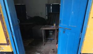 Mid-day food steals from  school in Barwala