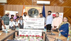 48 students to receive financial aid worth Rs 23 lakh, DC distributes sponsorship cheques under Mission Vatsalya Scheme