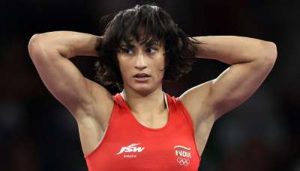 Vinesh’s arrival in India delayed, not to come till verdict is declared: Sources