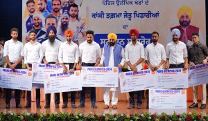 Punjab CM Bhagwant Mann felicitates Paris Olympics medal winners, participants