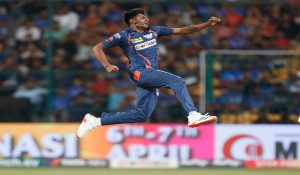 Mayank Yadav is ‘Rolls Royce’ of LSG: Jonty Rhodes