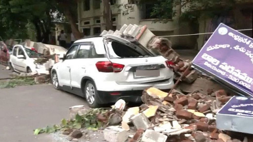 Andhra Pradesh: 5 vehicles damaged in Vijayawada women's Hostel wall collapse