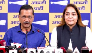 Amid rising Air Pollution Former CM Kejriwal urges people to light Diyas, say no to crackers