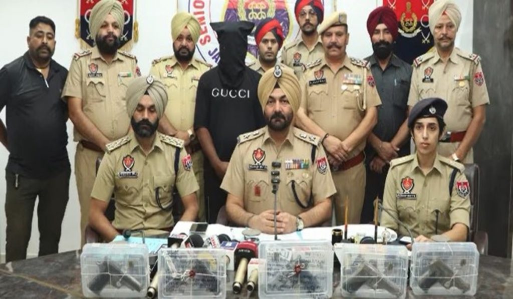 Jalandhar Rural Police Busted Ilegal Weapon Supplier Gang