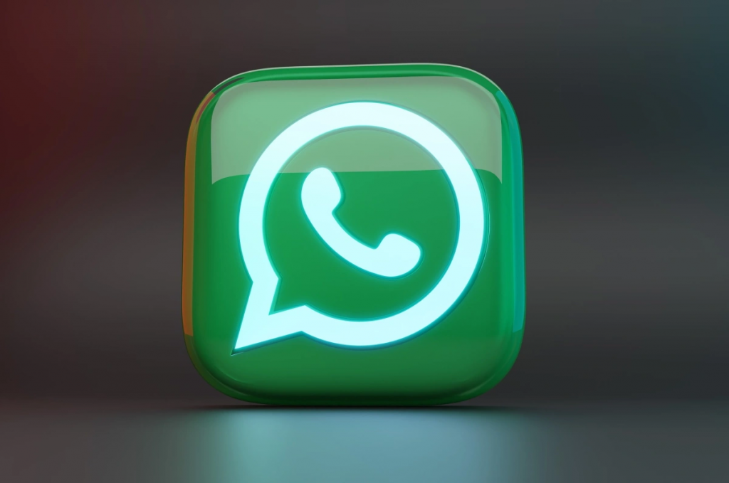 WhatsApp introduces Share Likes, Private Mentions for Status Updates