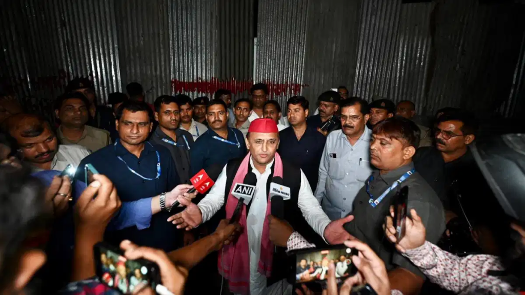 Jai Prakash Narayan Centre sealed, police deployed ahead of Akhilesh Yadav's visit