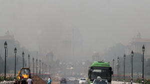 Delhi chokes as air quality deteriorates