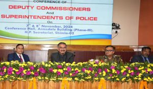 Himachal CM holds conference with DCs-SPs: Instructions issued to settle pending revenue cases