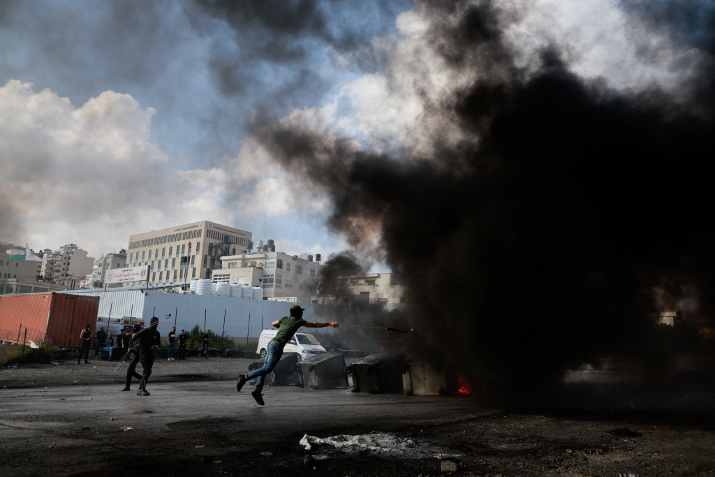 Three Palestinians killed by Israeli gunfire in West Bank