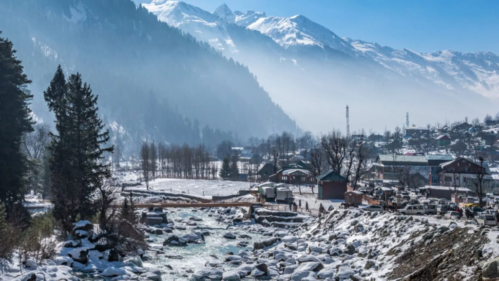 Gulmarg, Sonamarg, and Pahalgam in Kashmir experience fresh snowfall