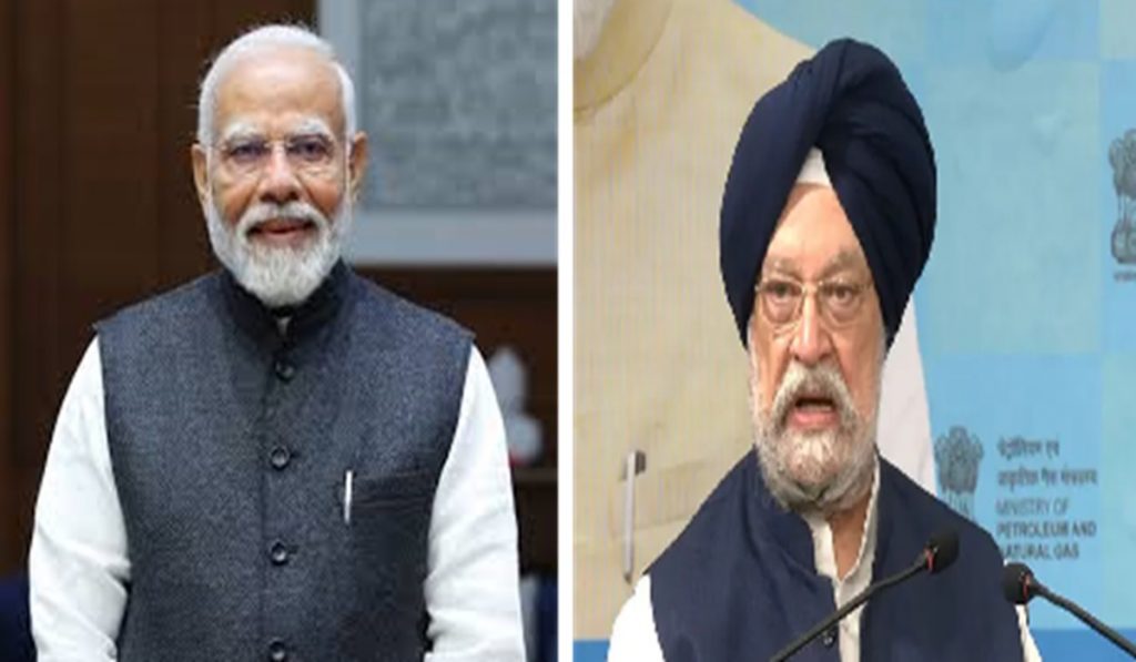 Pm Modi And Hardeep Puri