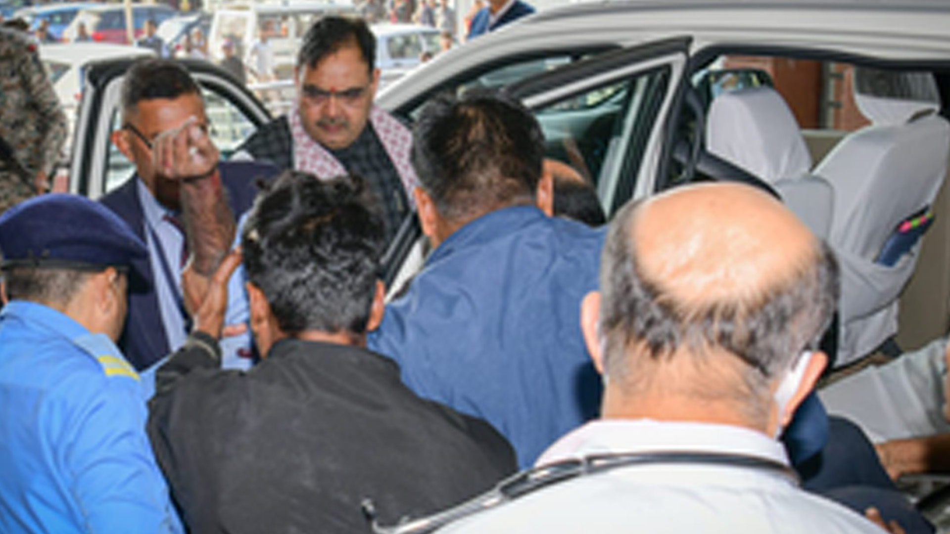 Nagaur MP raises questions on intelligence failure after Raj CM’s convoy hit by car