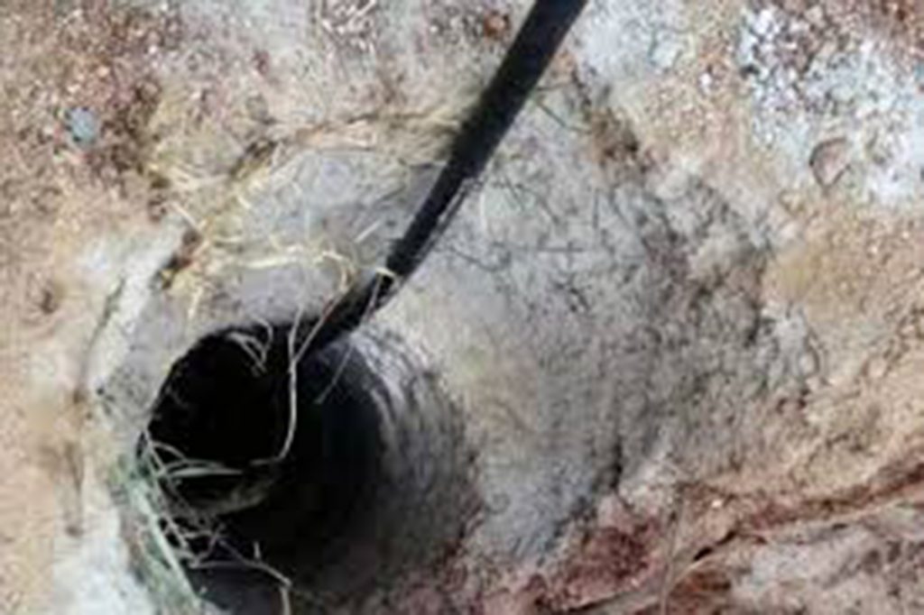 10-year-old boy rescued from MP borewell dies, 7th victim in two years