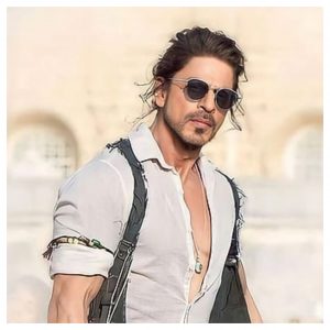 Shah Rukh Khan confirms Siddharth Anand as director for King, Video inside