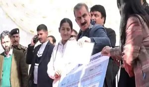 Himachal CM Sukhu gives Rs 1500 each to eligible women in Kupvi