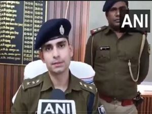 Bihar police arrested ten members of Kings of Kalia gang