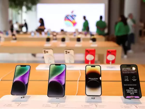 India sees over 90 percent rise in smartphone exports in Nov, Apple leads